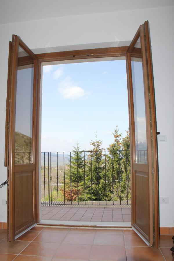 Il Pagliarello Di Villa San Giovanni San Demetrio ne' Vestini Exterior foto
